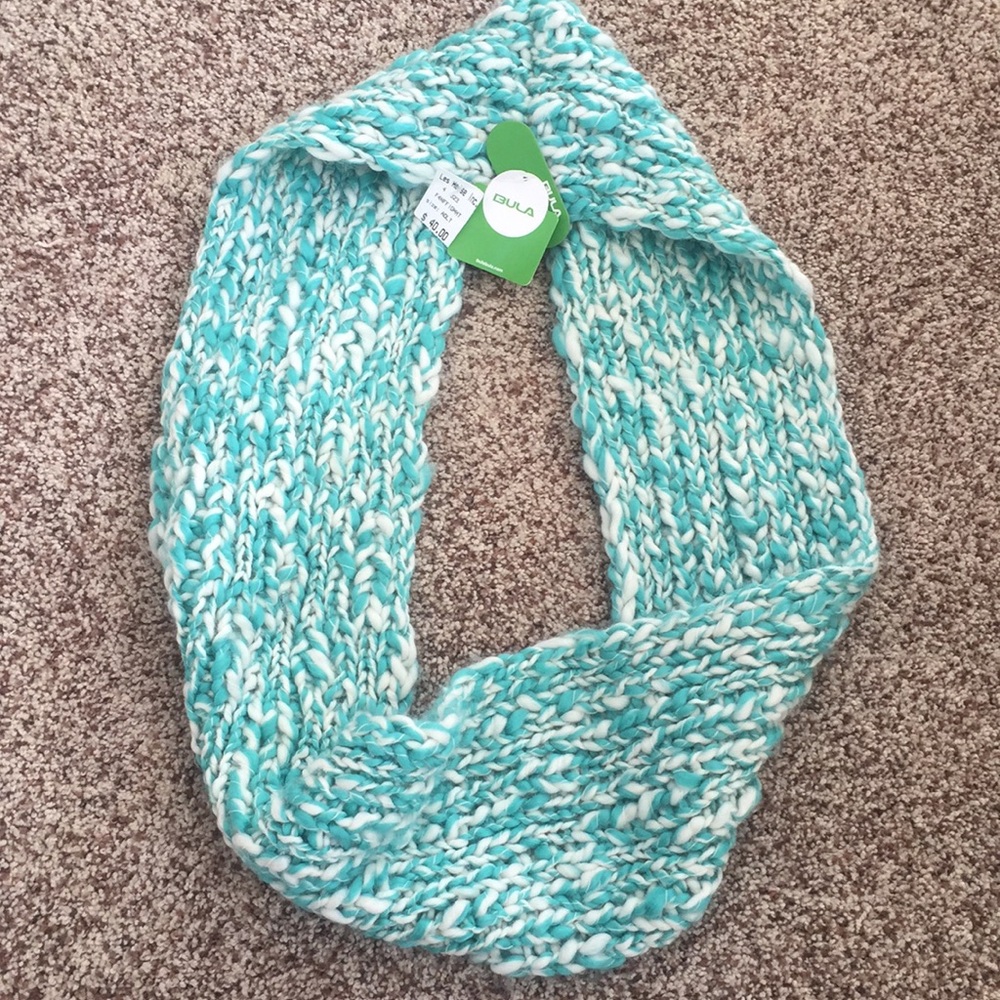 Bula twist infinity neck wrap